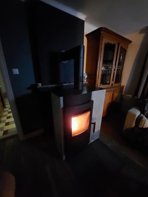 Le Reposoir Maison Spacieuse Avec Feu Au Bois Bertogne Zewnętrze zdjęcie